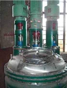 多功能反應(yīng)釜的構(gòu)成結(jié)構(gòu)、參數(shù)技術(shù)典型的主體反應(yīng)設(shè)備設(shè)計特點-成